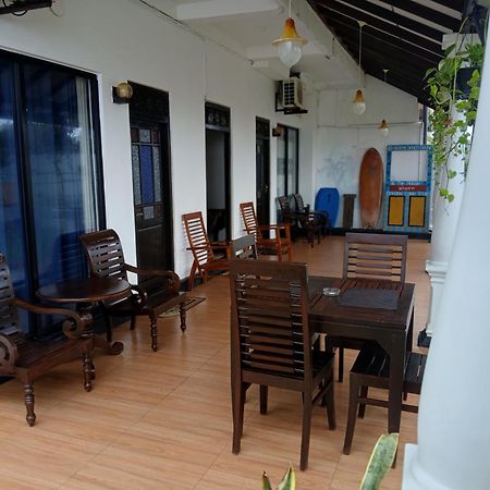 Ashen'S Beach House Boossa Luaran gambar