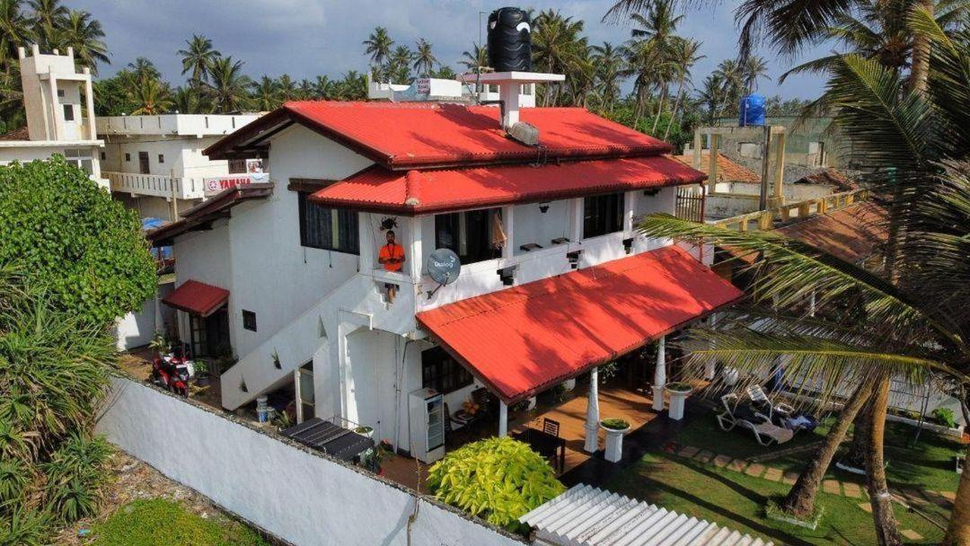 Ashen'S Beach House Boossa Luaran gambar