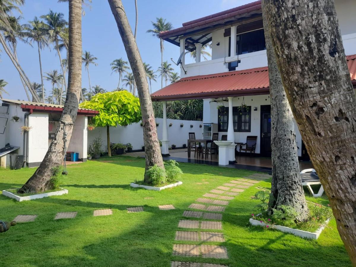 Ashen'S Beach House Boossa Luaran gambar