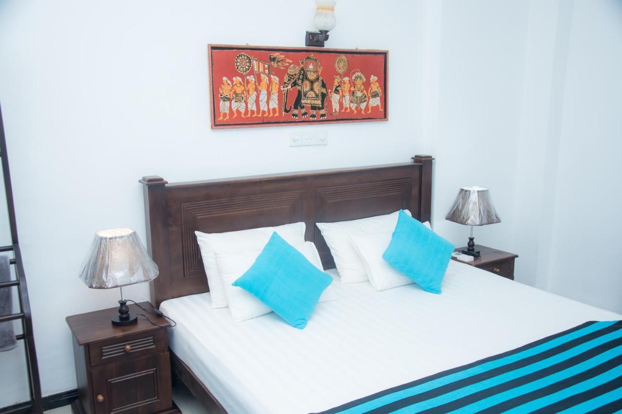 Ashen'S Beach House Boossa Luaran gambar