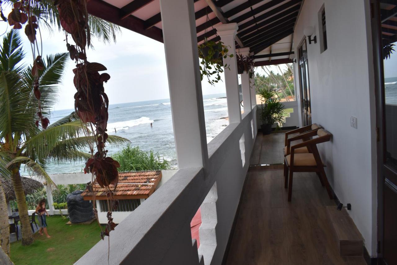 Ashen'S Beach House Boossa Luaran gambar