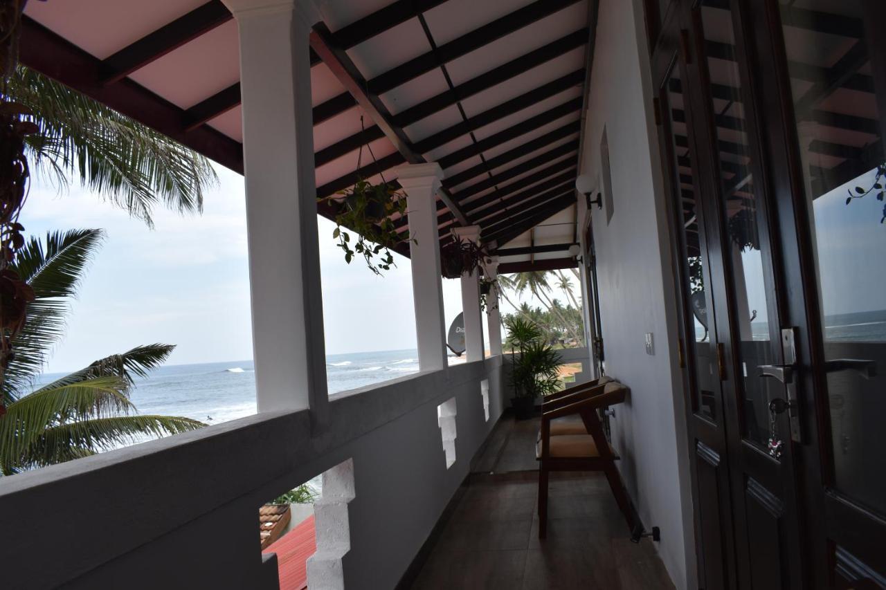 Ashen'S Beach House Boossa Luaran gambar
